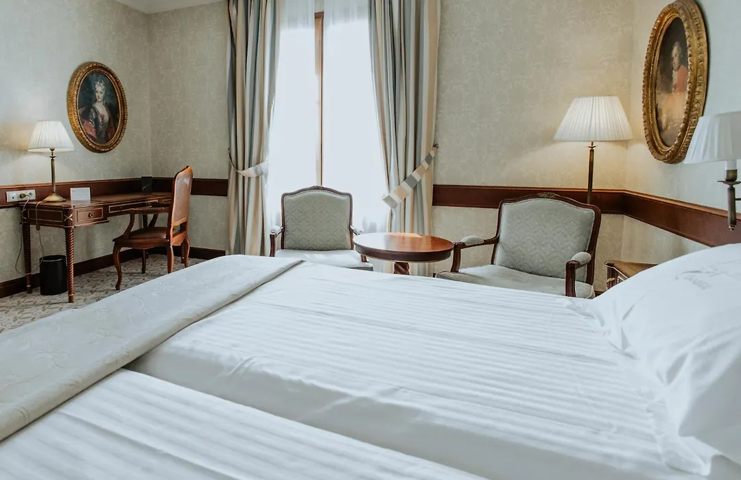 Hotel Cándido-1